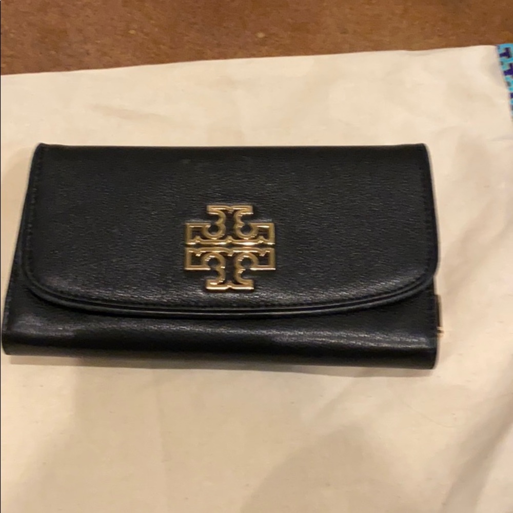 Tori Burch Wallet